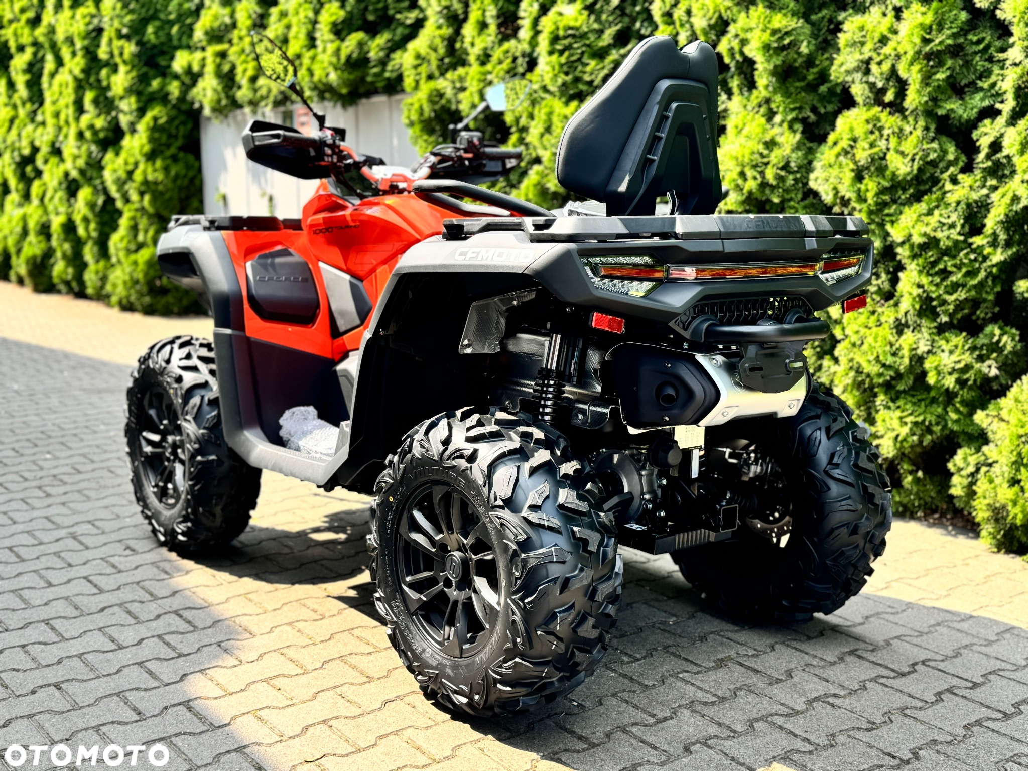 CFMoto CForce - 6