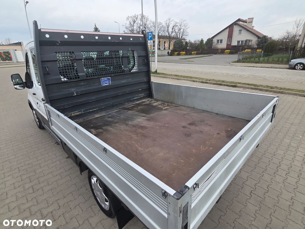 Ford Transit - 15
