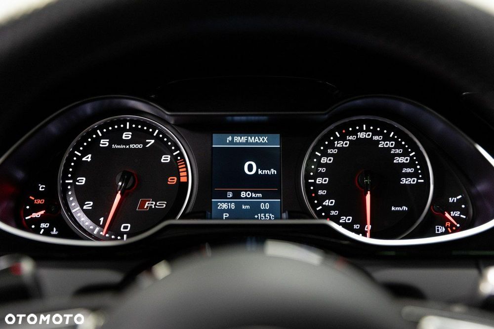 Audi RS4 Avant Avant S tronic - 39