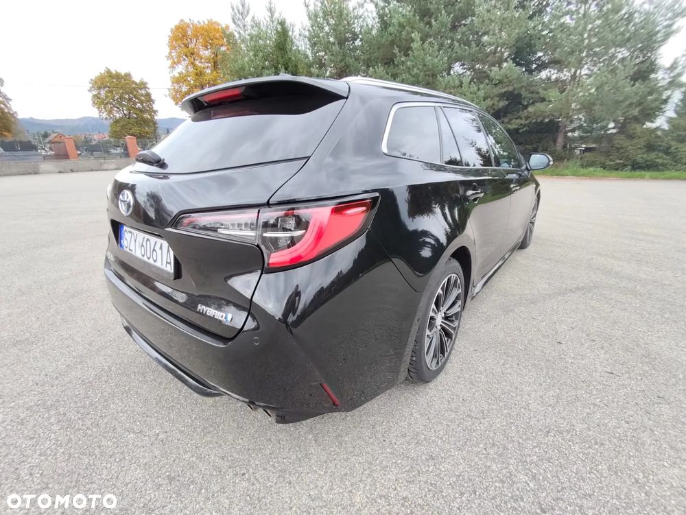 Toyota Corolla 2.0 Hybrid Selection - 28