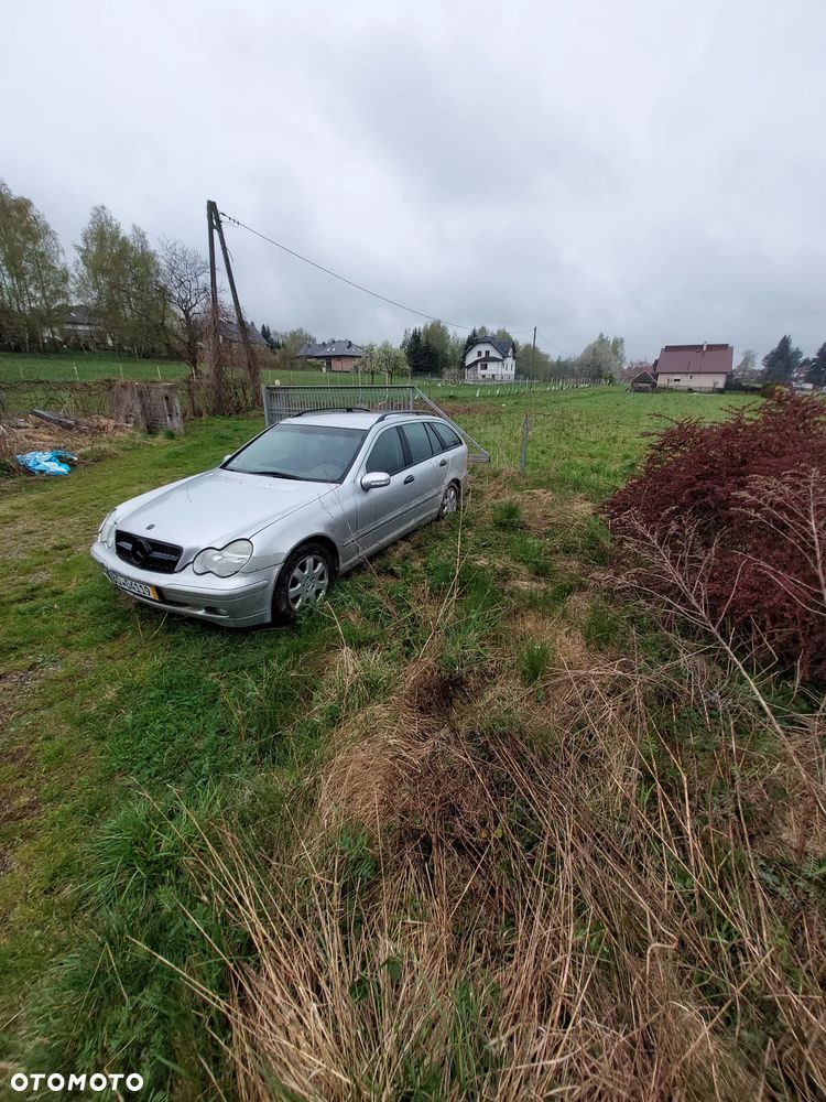 Mercedes-Benz Klasa C 180 T Kompressor Classic - 9