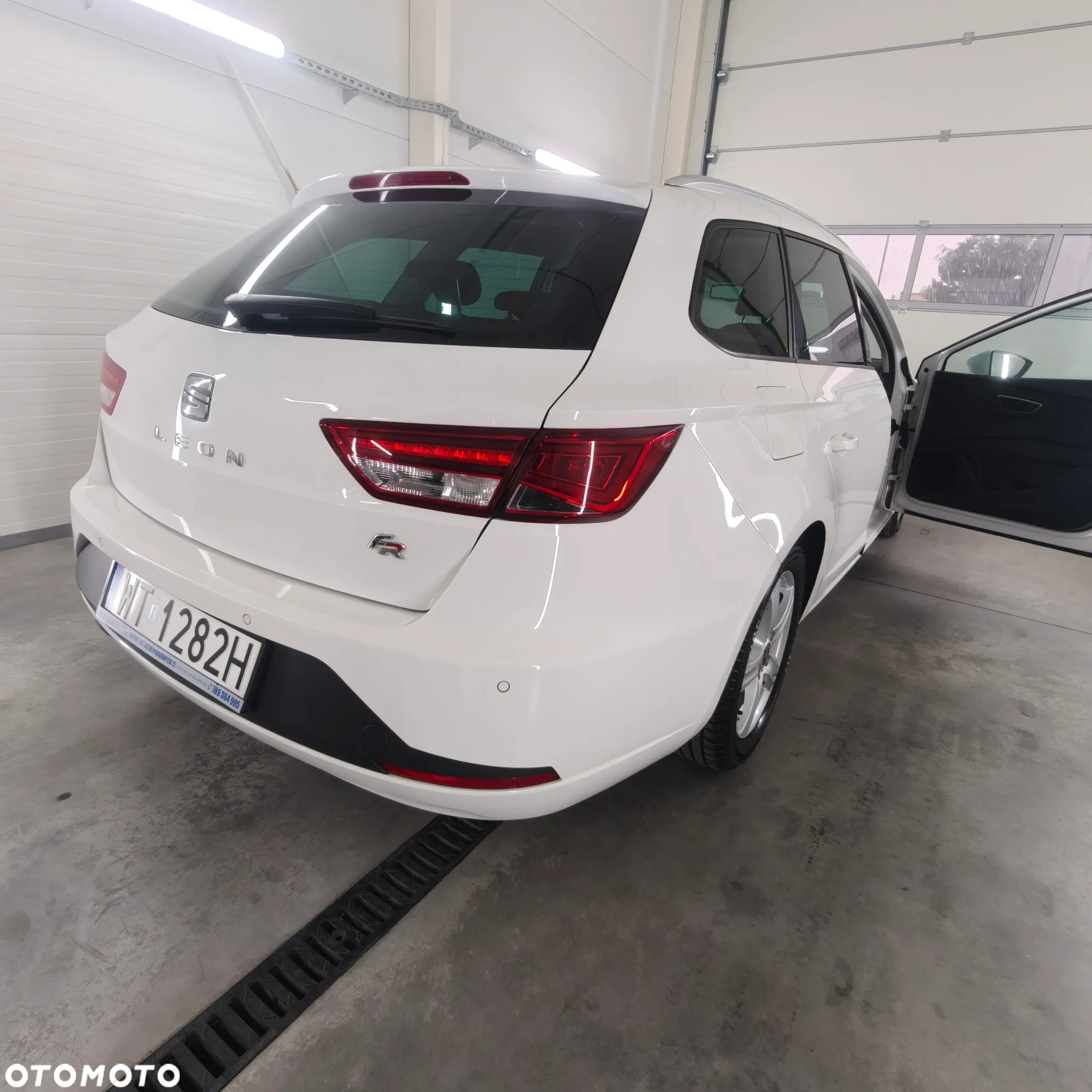 Seat Leon 2.0 TDI DPF Start&Stop DSG FR - 19