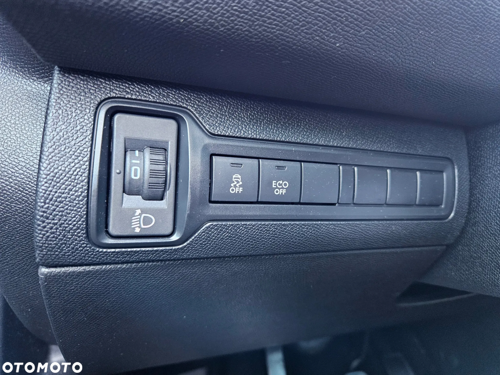 Peugeot 308 SW 1.6 BlueHDi Business Line S&S - 20