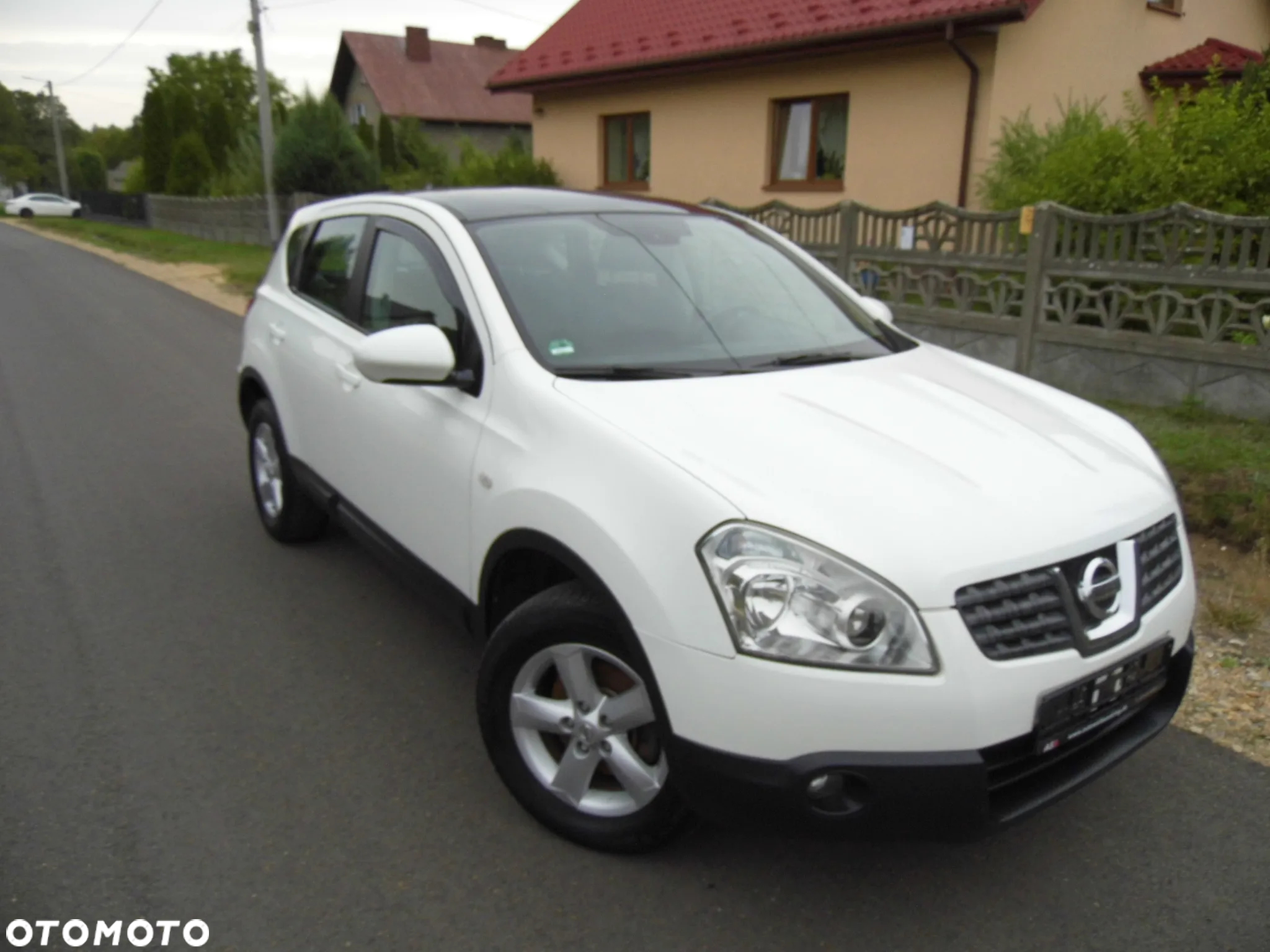 Nissan Qashqai 1.6 visia - 3