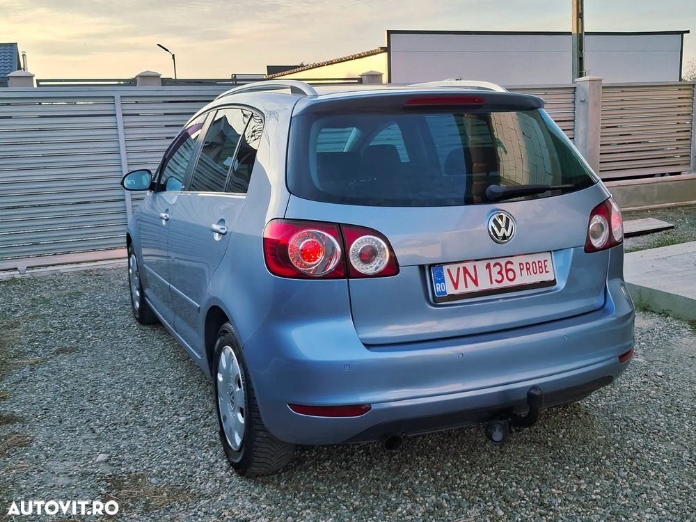 Volkswagen Golf Plus - 12