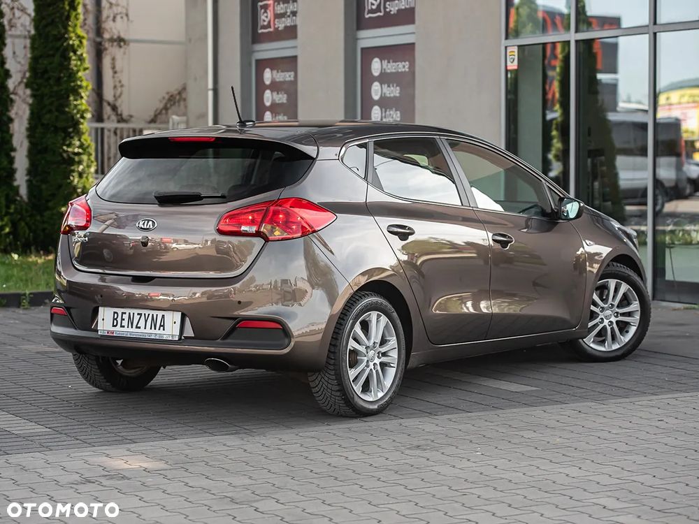 Kia Ceed 1.6 GDI Platinum Edition - 13
