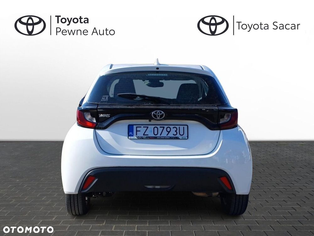 Toyota Yaris 1.5 Comfort - 4