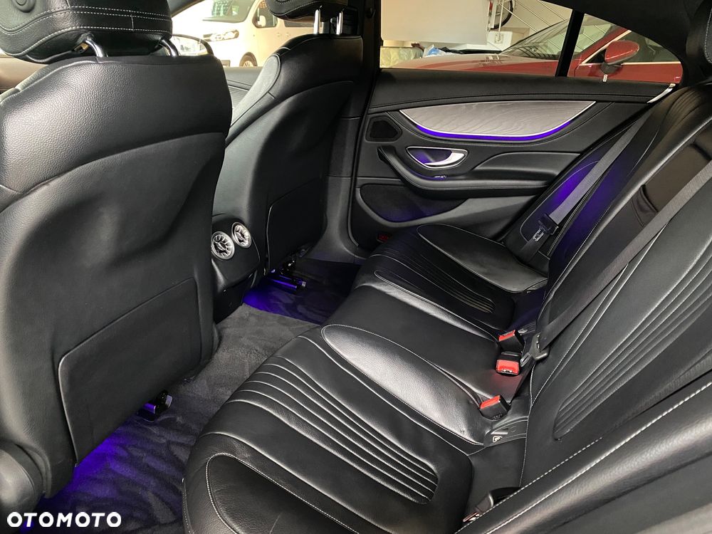 Mercedes-Benz CLS - 27