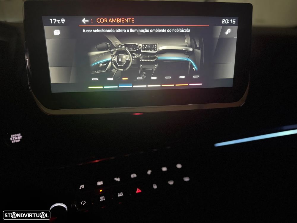 Peugeot 2008 1.2 PureTech GT Line - 25