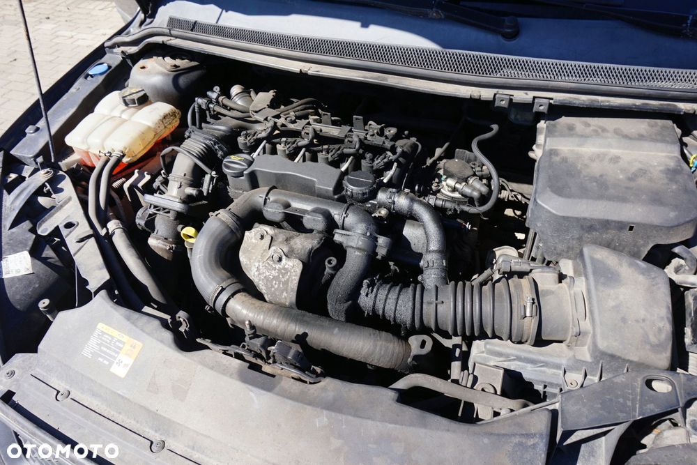 SILNIK KOMPLETNY FOCUS II MK2 1.6 TDCI 90KM HHDA G6DA DV6 7M5Q-6006-HA FORD 2004-2008 - 2
