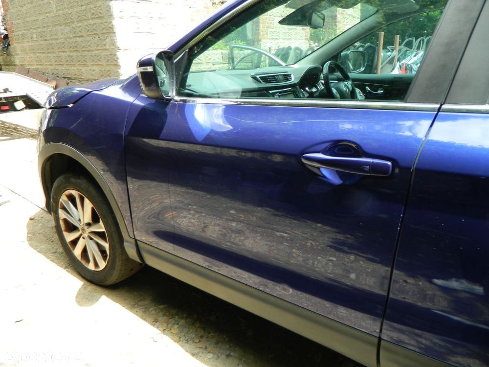 Nissan Qashqai J11 na części kolor RBN G - 17