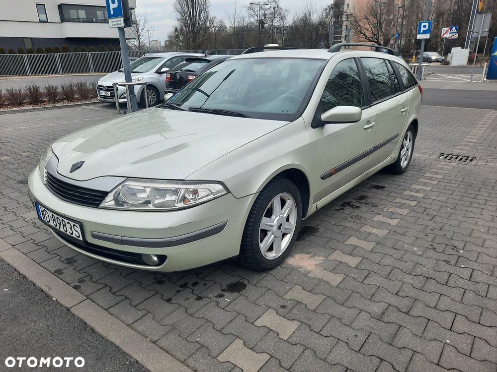 Renault Laguna - 1