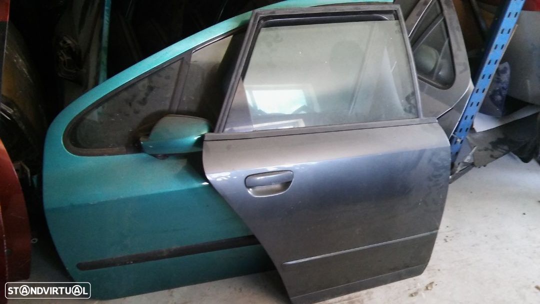 Porta tras completa lado passageiro audi a4 b6 carrinha - 1