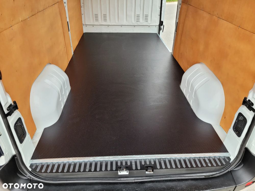 Renault Master - 17