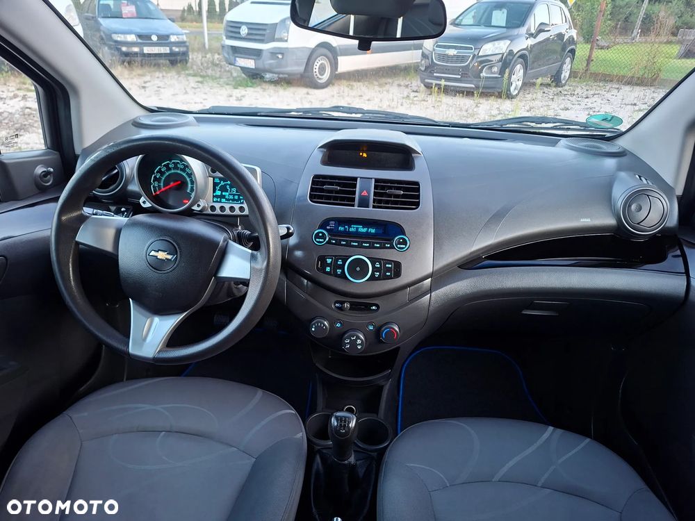 Chevrolet Spark 1.0 LS - 4