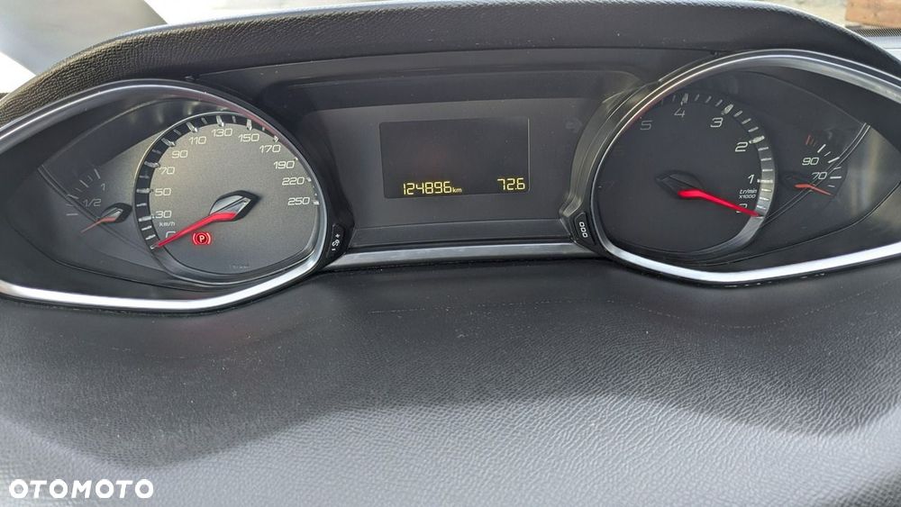 Peugeot 308 - 22