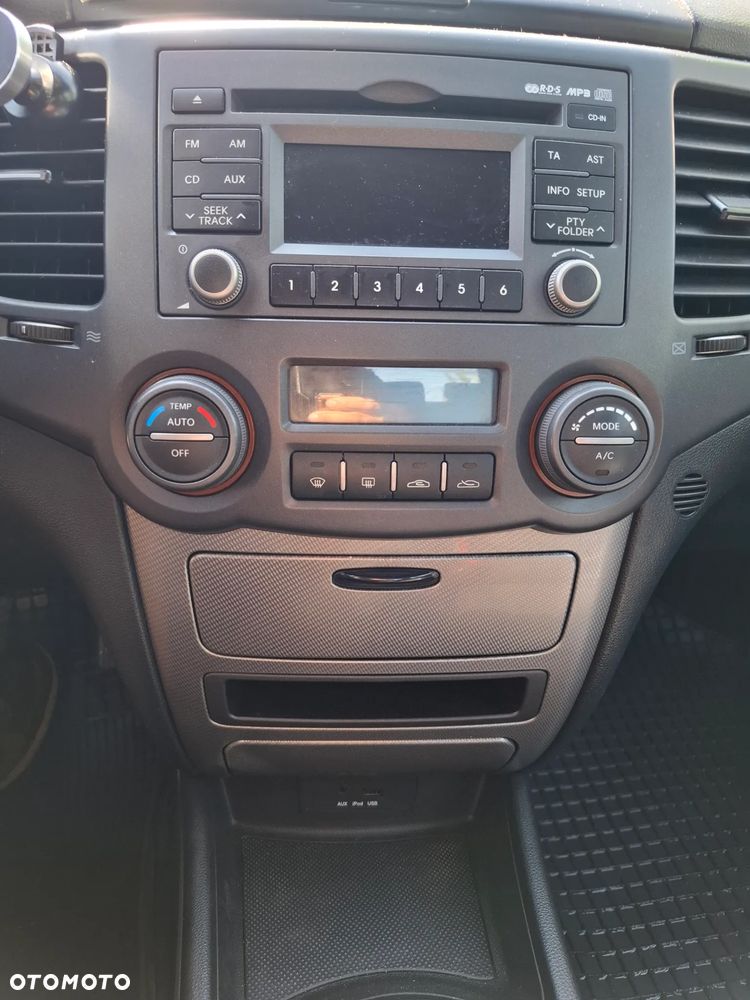 Kia Magentis 2.0 CRDi Silver - 12