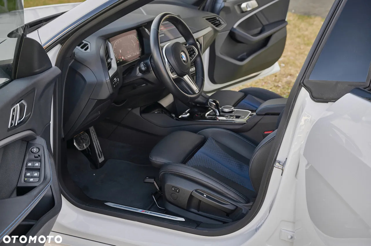 BMW Seria 2 220i M Sport - 13