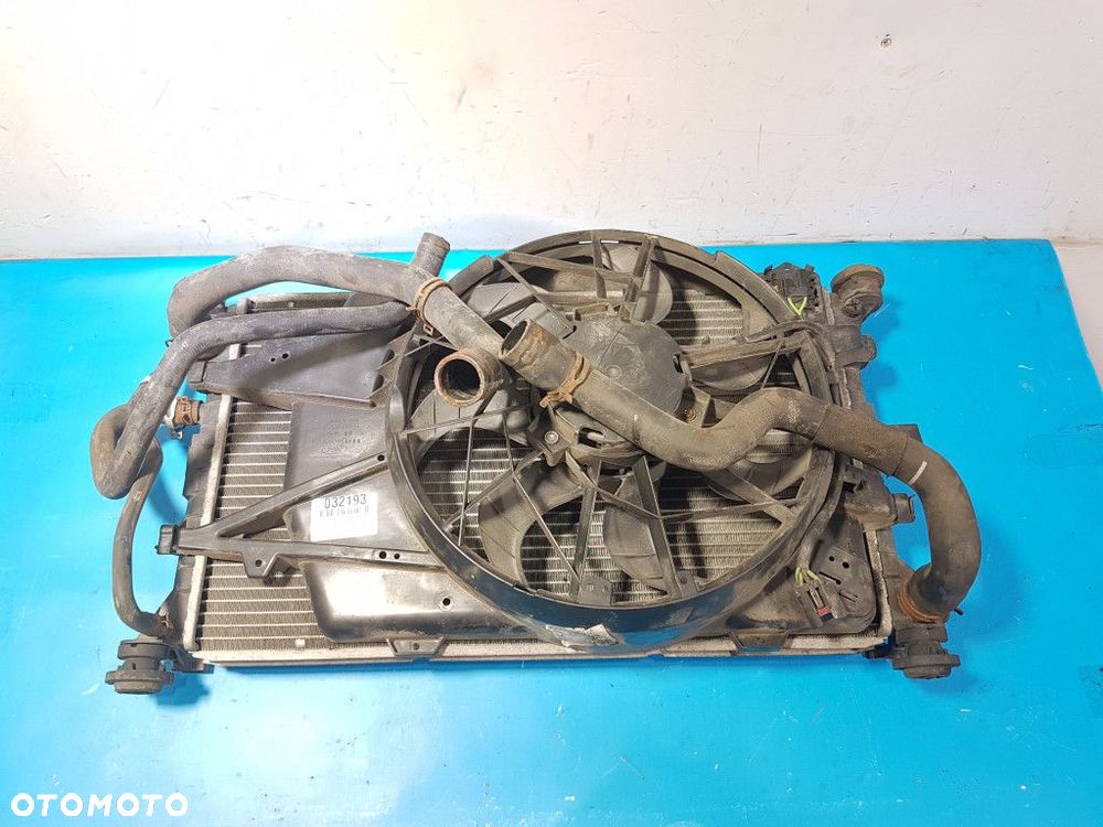 FORD FOCUS MK1 FL 1.8 TDDI CHŁODNICA WODY - 1