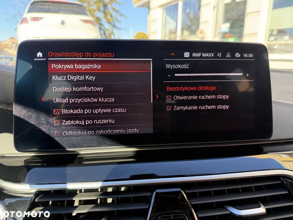 BMW Seria 5 530d xDrive Luxury Line - 22