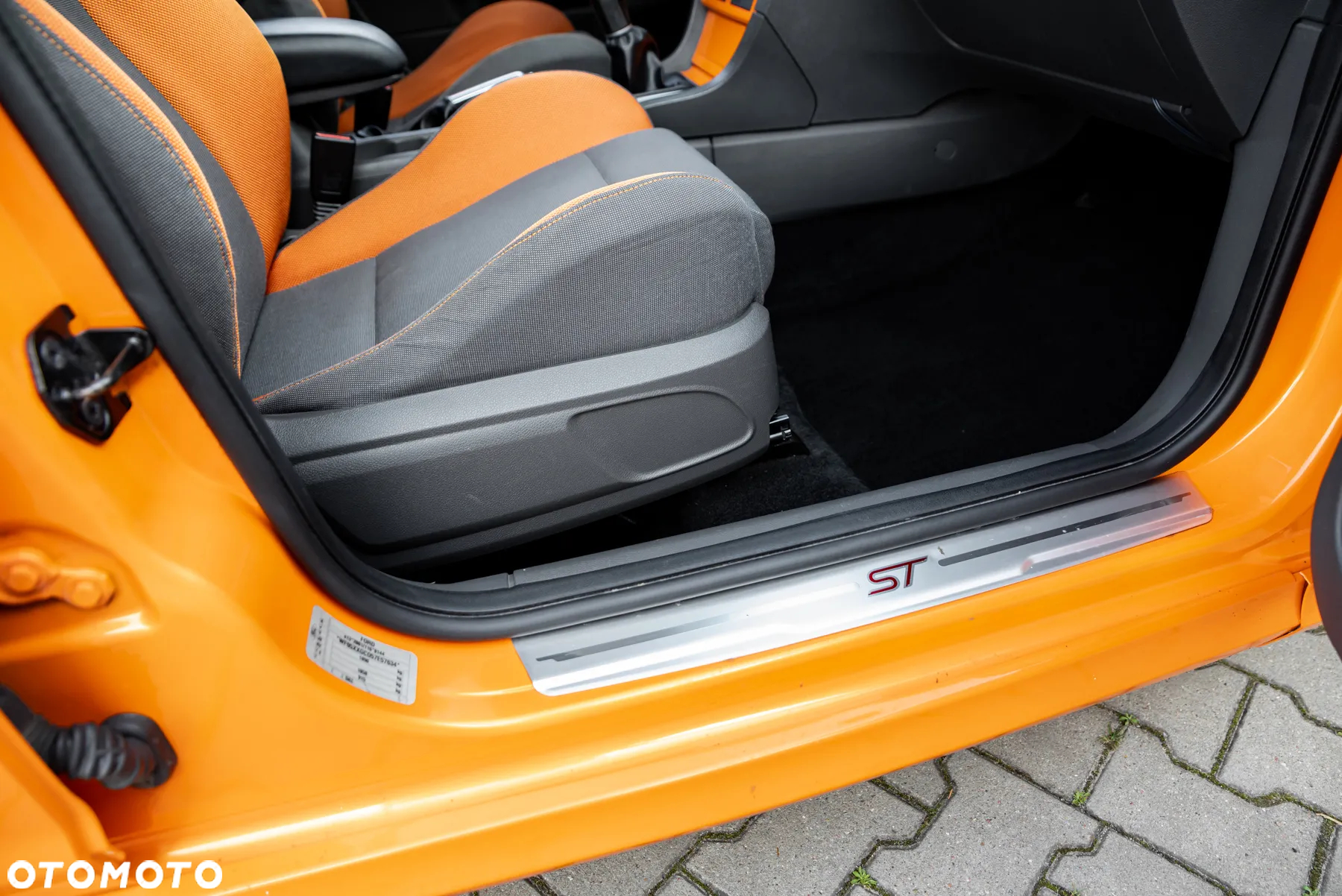 Ford Focus 2.5 ST - 32
