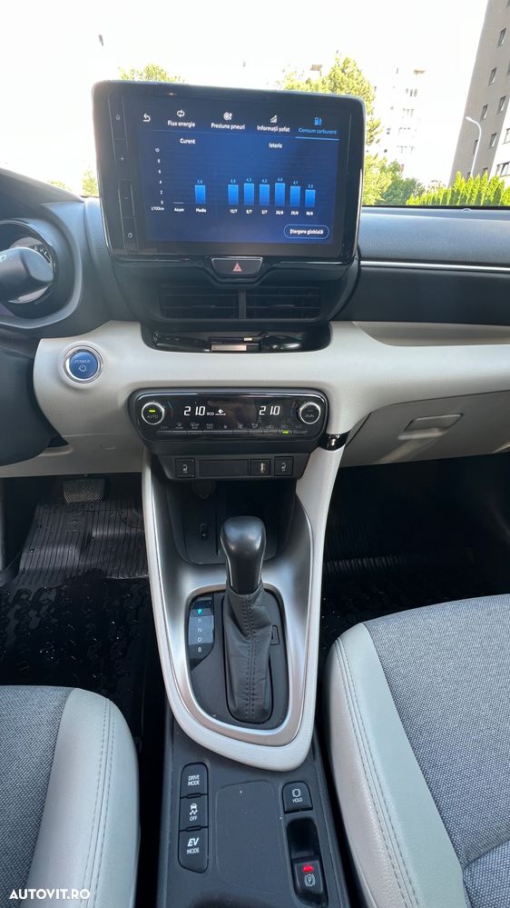 Toyota Yaris - 9
