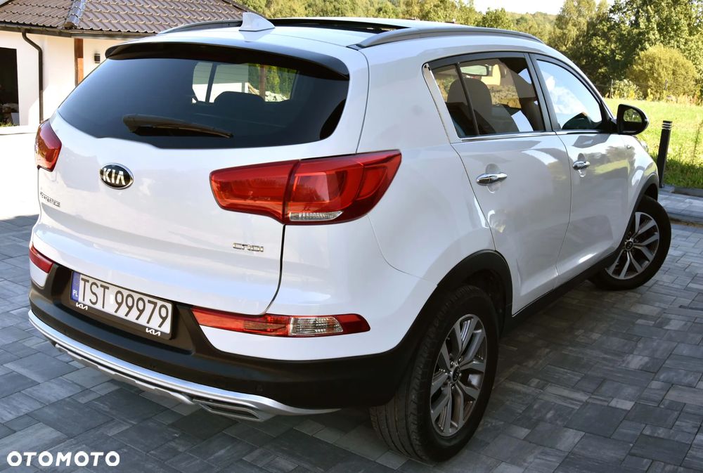 Kia Sportage 2.0 CRDI 4WD Dream-Team Edition - 5