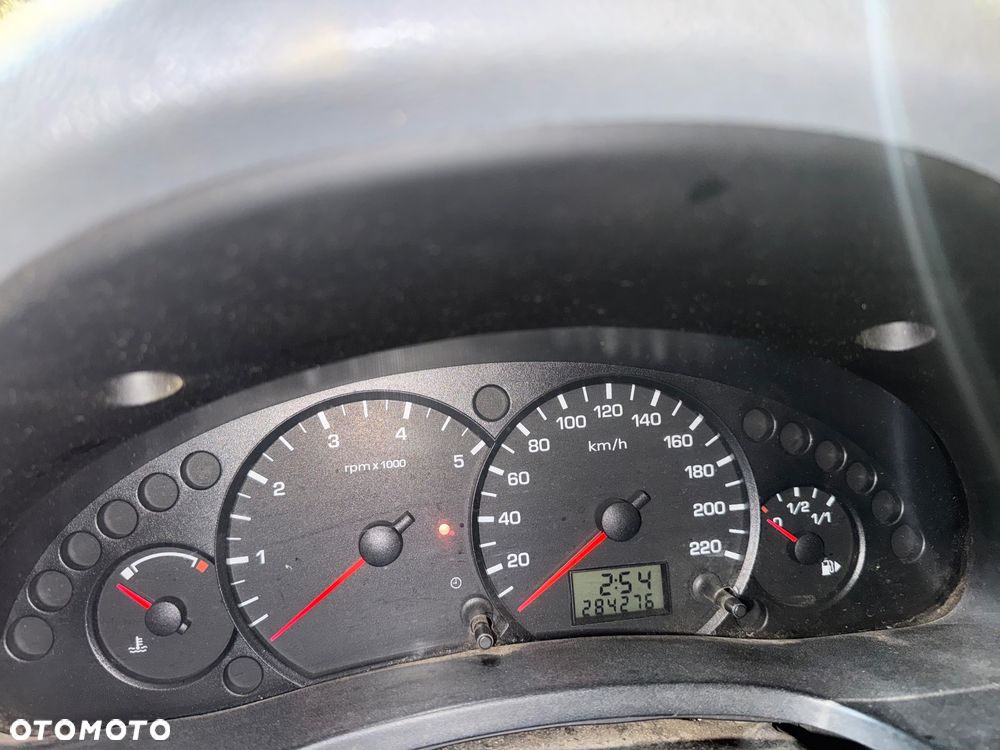 Ford Transit Connect - 10