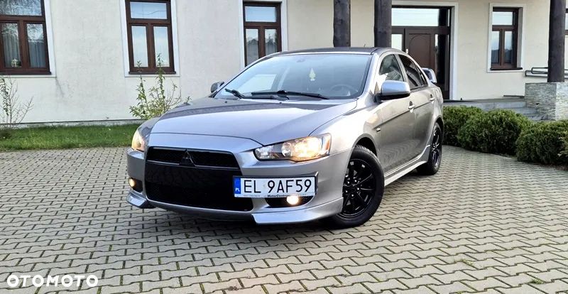 Mitsubishi Lancer 1.6 Invite - 32