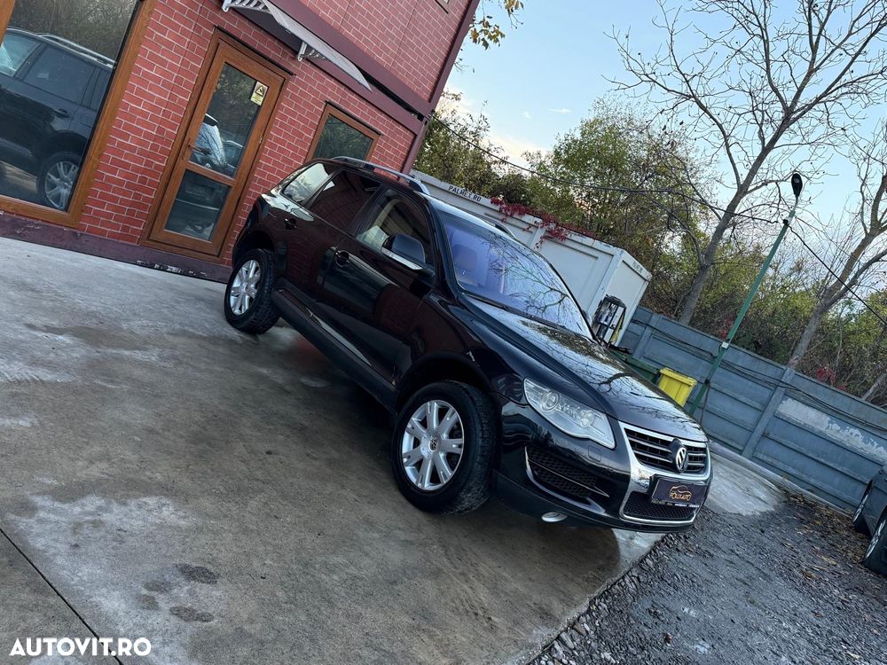 Volkswagen Touareg - 2