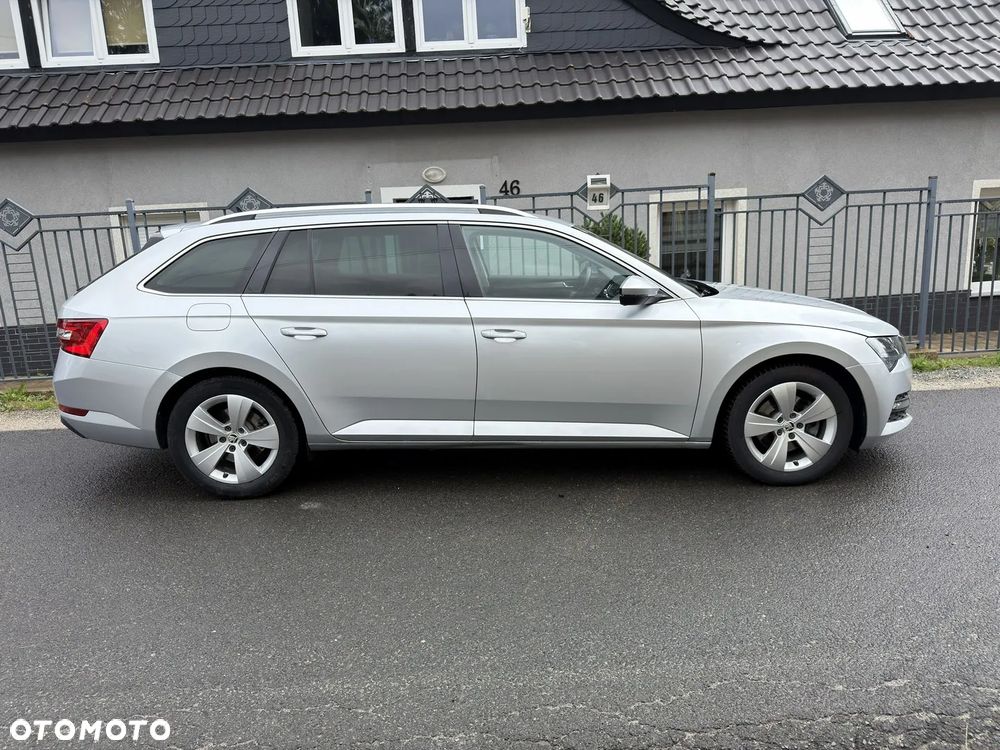 Skoda Superb 2.0 TDI Style DSG7 - 4