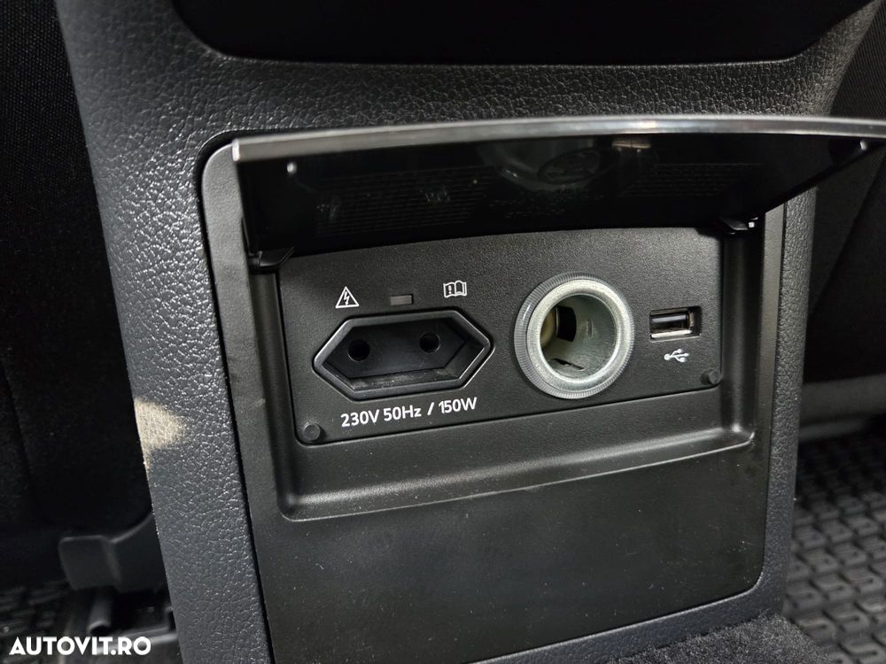 Skoda Superb 2.0 TDI DSG Active - 11