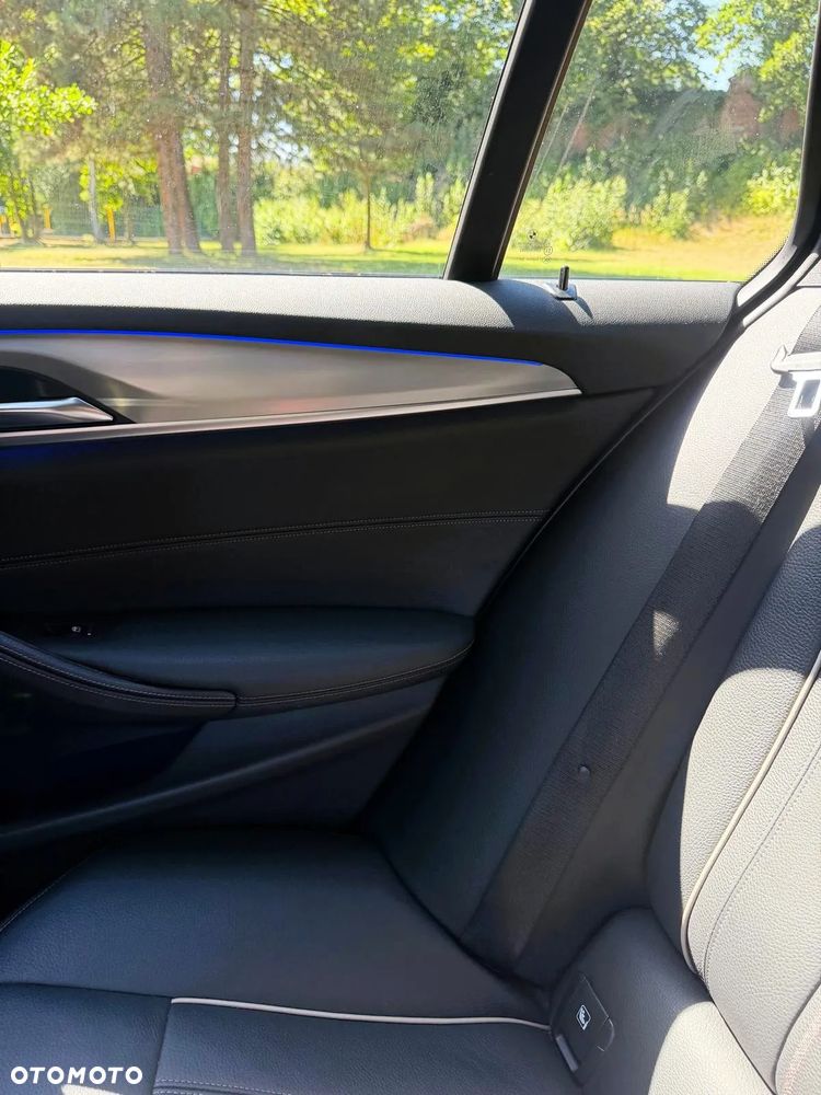 BMW Seria 5 520d MHEV M Sport sport - 31