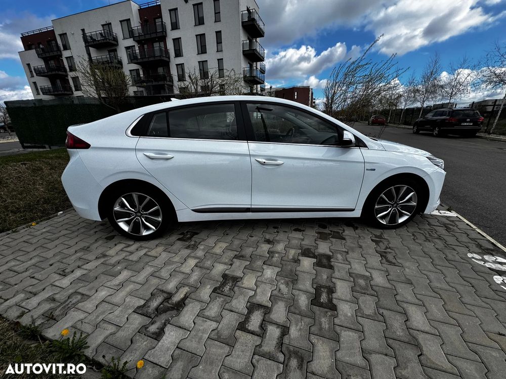Hyundai IONIQ 1.6 GDI Premium - 15