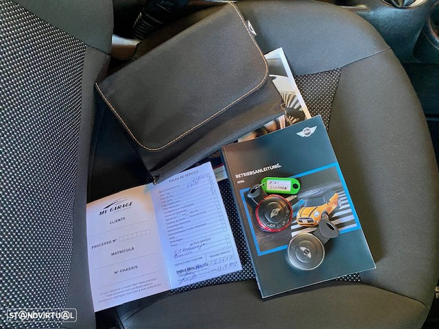 MINI Clubman Cooper D - 15
