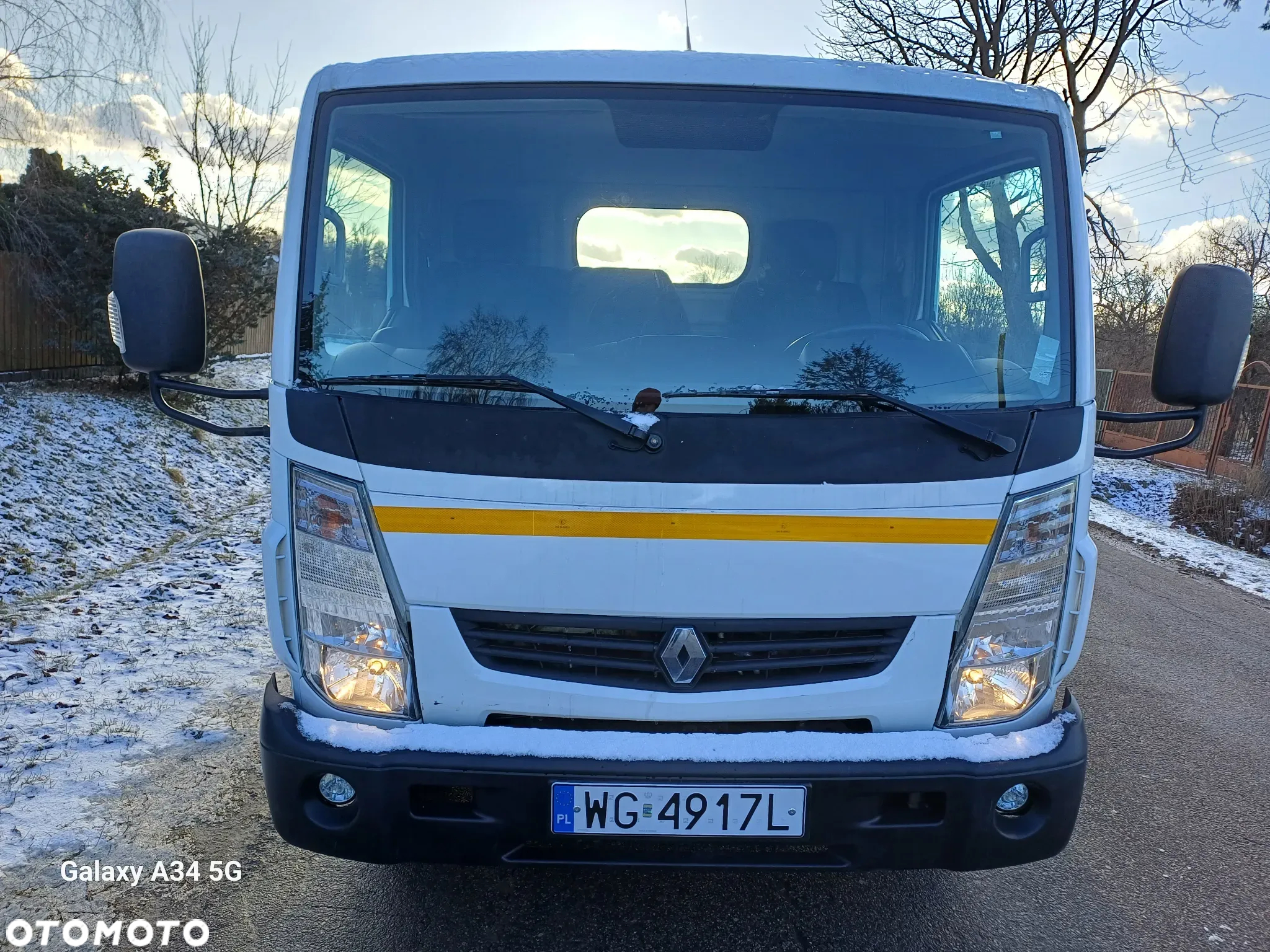 Renault Maxity - 4