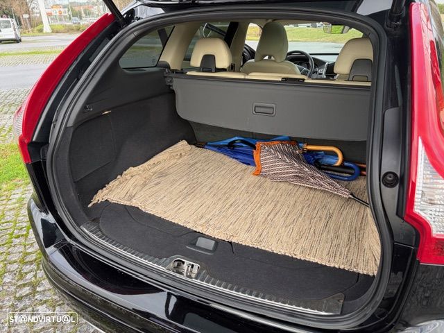 Volvo XC 60 2.0 D4 Dynamic Edition Geartronic - 6