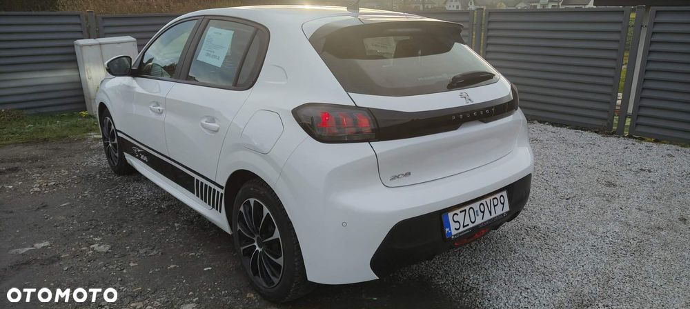 Peugeot 208 PureTech 75 Allure - 6