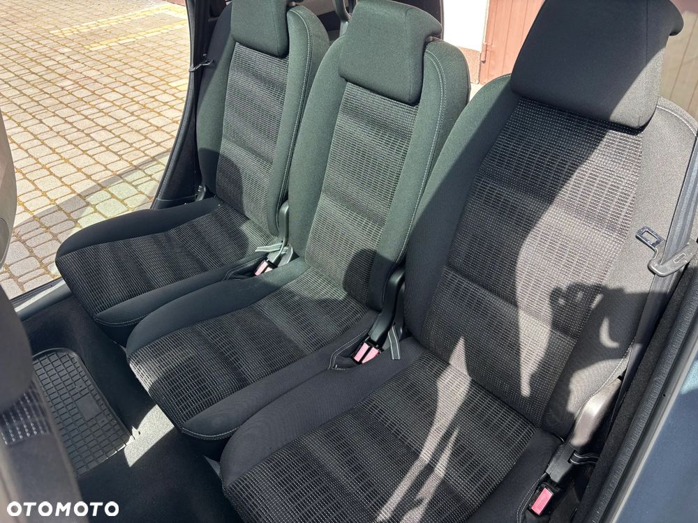 Peugeot 307 1.6 HDi - 15