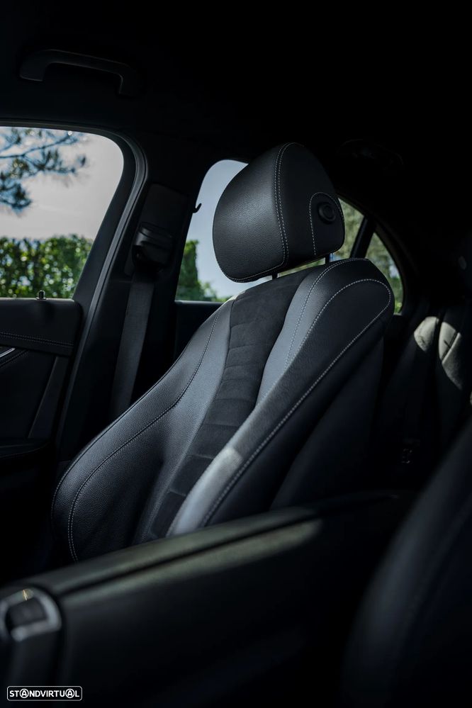 Mercedes-Benz E 300 de AMG Line - 36