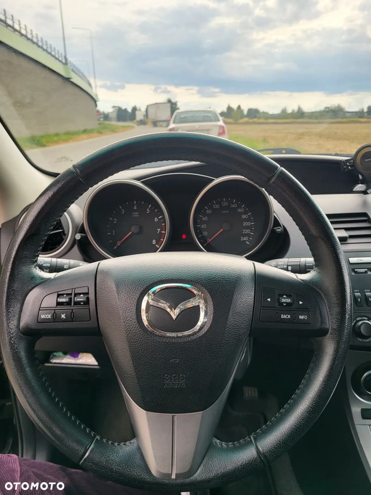 Mazda 3 - 16