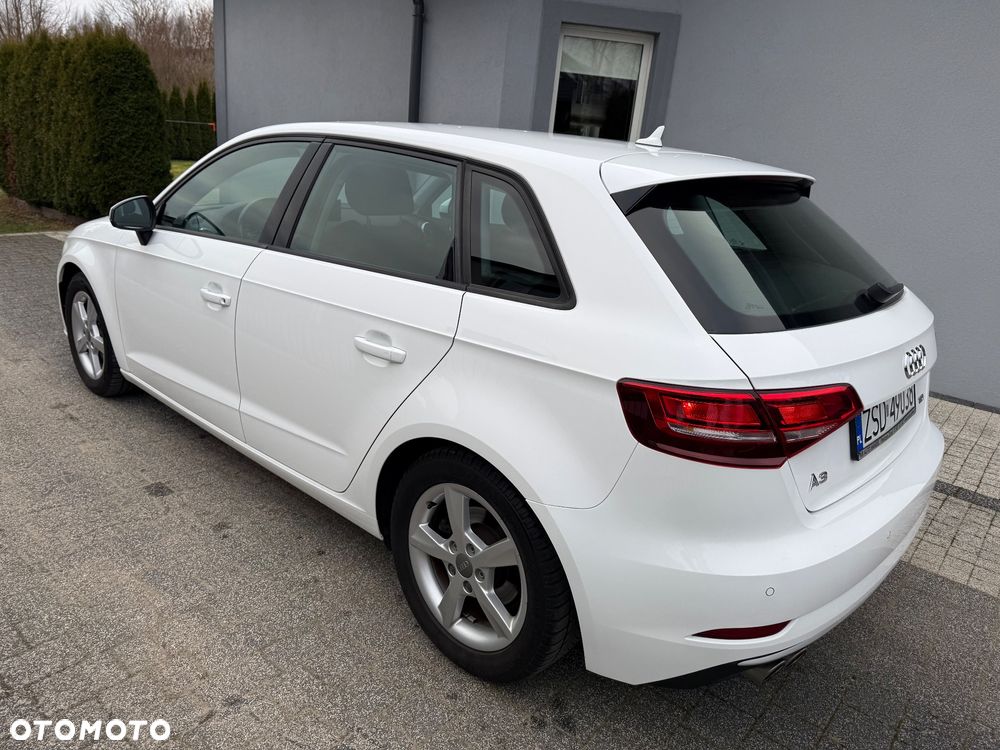 Audi A3 Sportback 2.0 TDI (clean diesel) Ambition - 24