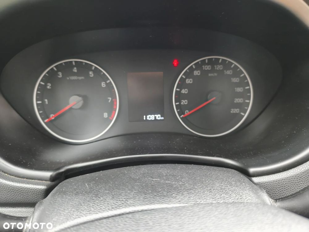 Hyundai i20 1.2 Classic + - 6