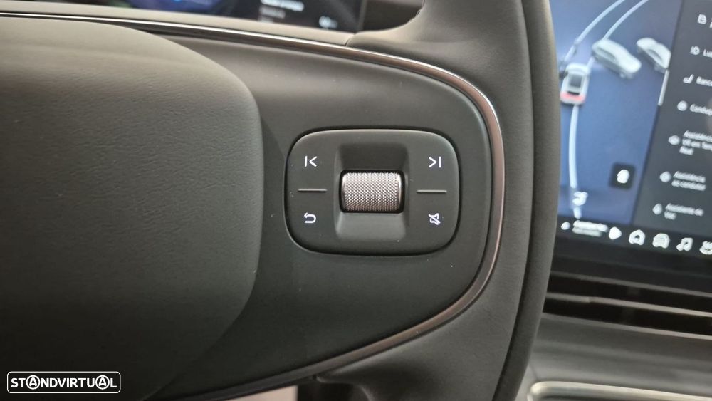 Xpeng G6 80.8 kWh Long Range - 17