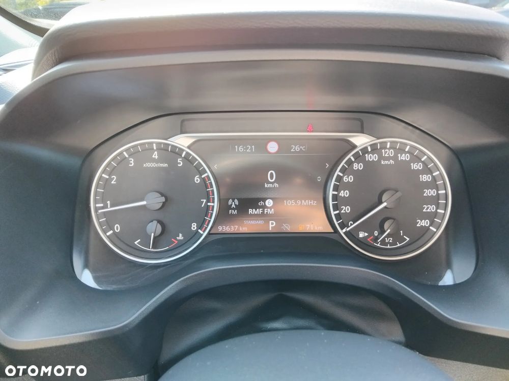 Nissan Qashqai 1.3 DIG-T MHEV Acenta Xtronic - 9
