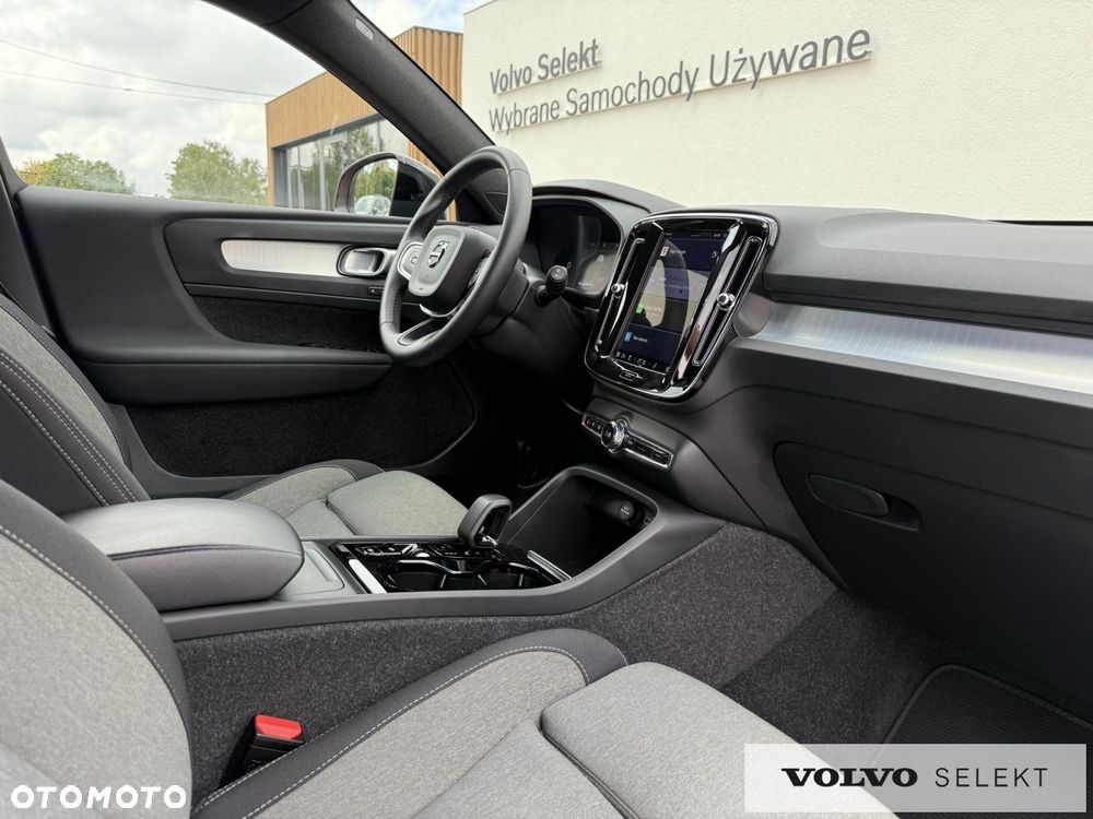 Volvo XC 40 - 27