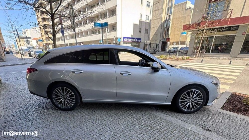 Mercedes-Benz CLA 200 - 4