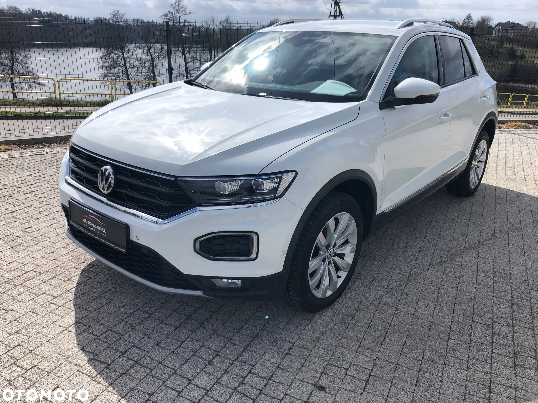 Volkswagen T-Roc 1.5 TSI ACT OPF DSG Style - 4