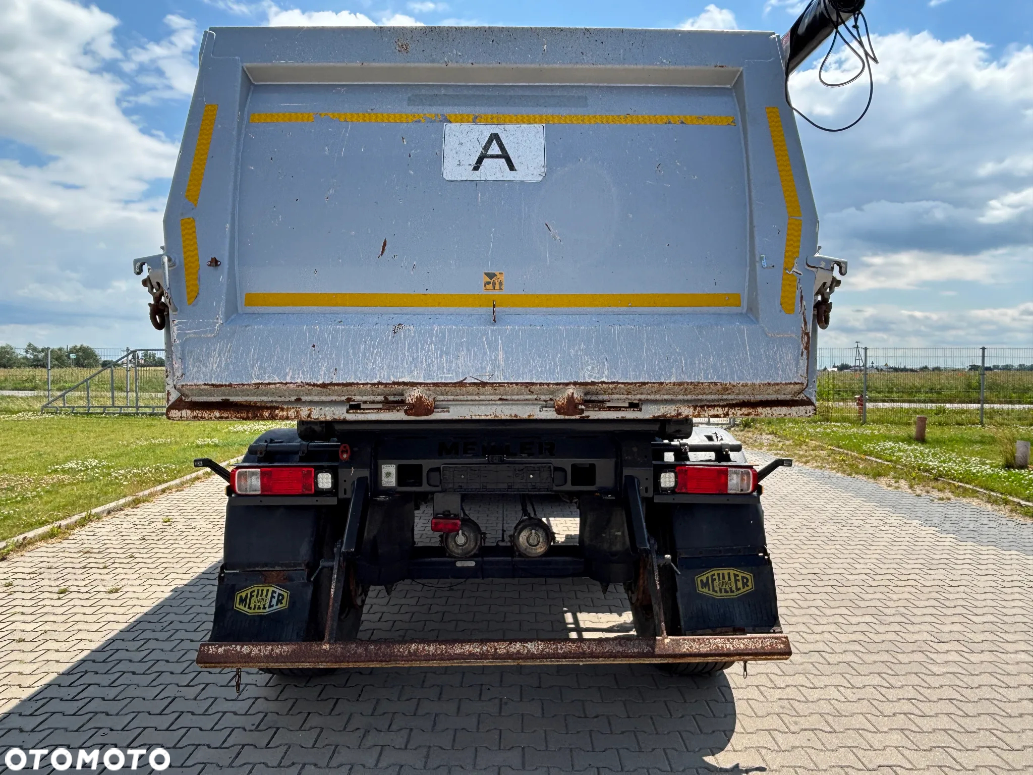 Meiller KISA 2 wywrotka stalowa 24m3 , (schwarzmuller, carnehl, schmitz) dwie osie , szeroki rozstaw , nacisk na oś 11000 kg. - 17
