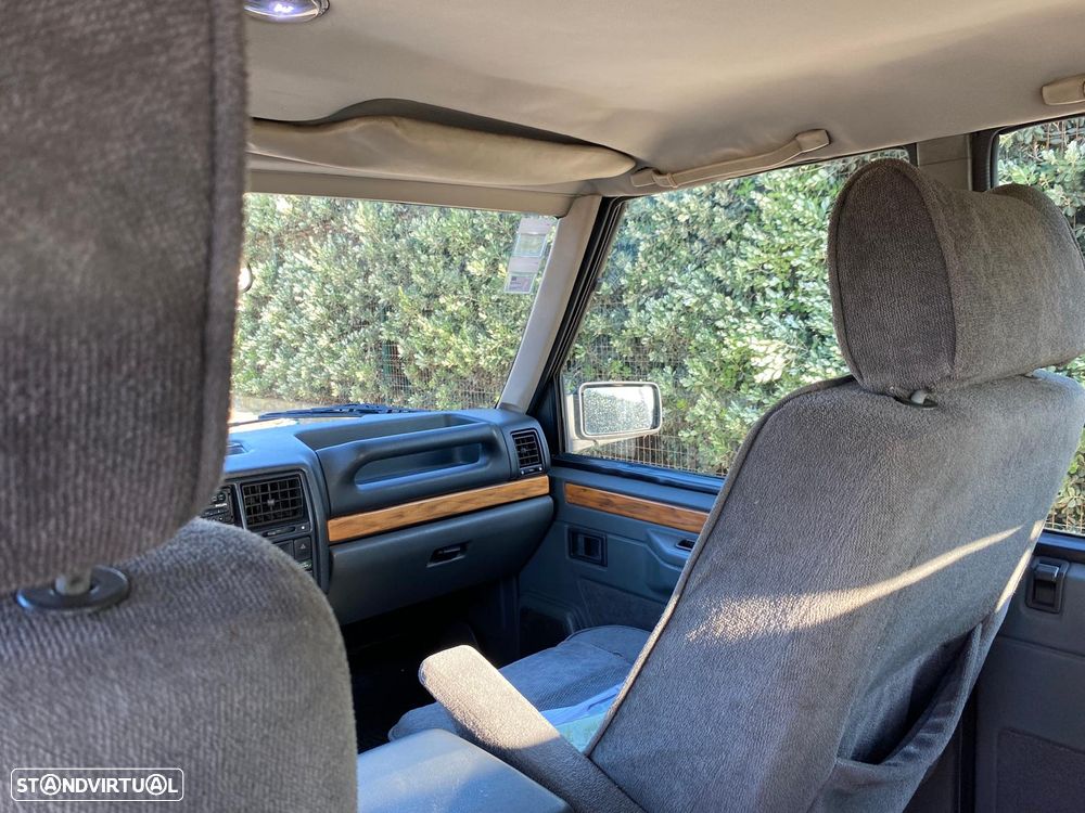Land Rover Range Rover 2.5 TDi - 37